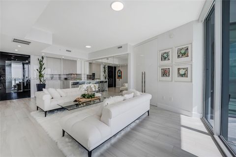 Tiny photo for 2900 NE 7th Ave #4003, Miami, FL 33137 (MLS # A12002567)