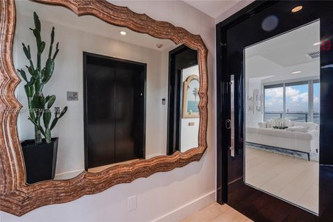 Tiny photo for 2900 NE 7th Ave #4003, Miami, FL 33137 (MLS # A12002567)