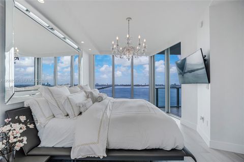 Tiny photo for 2900 NE 7th Ave #4003, Miami, FL 33137 (MLS # A12002567)