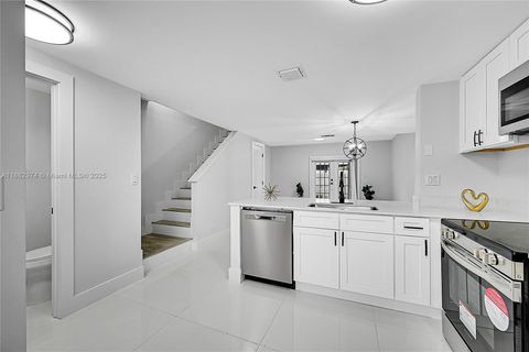 Photo of 2699 NE 15th St, Pompano Beach, FL 33062 (MLS # A11862974)