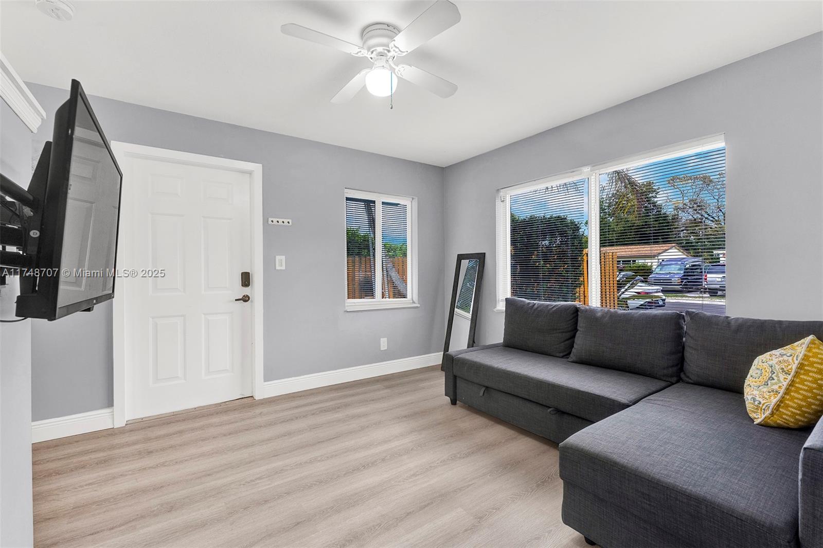 OAK GROVE - Residential Lease