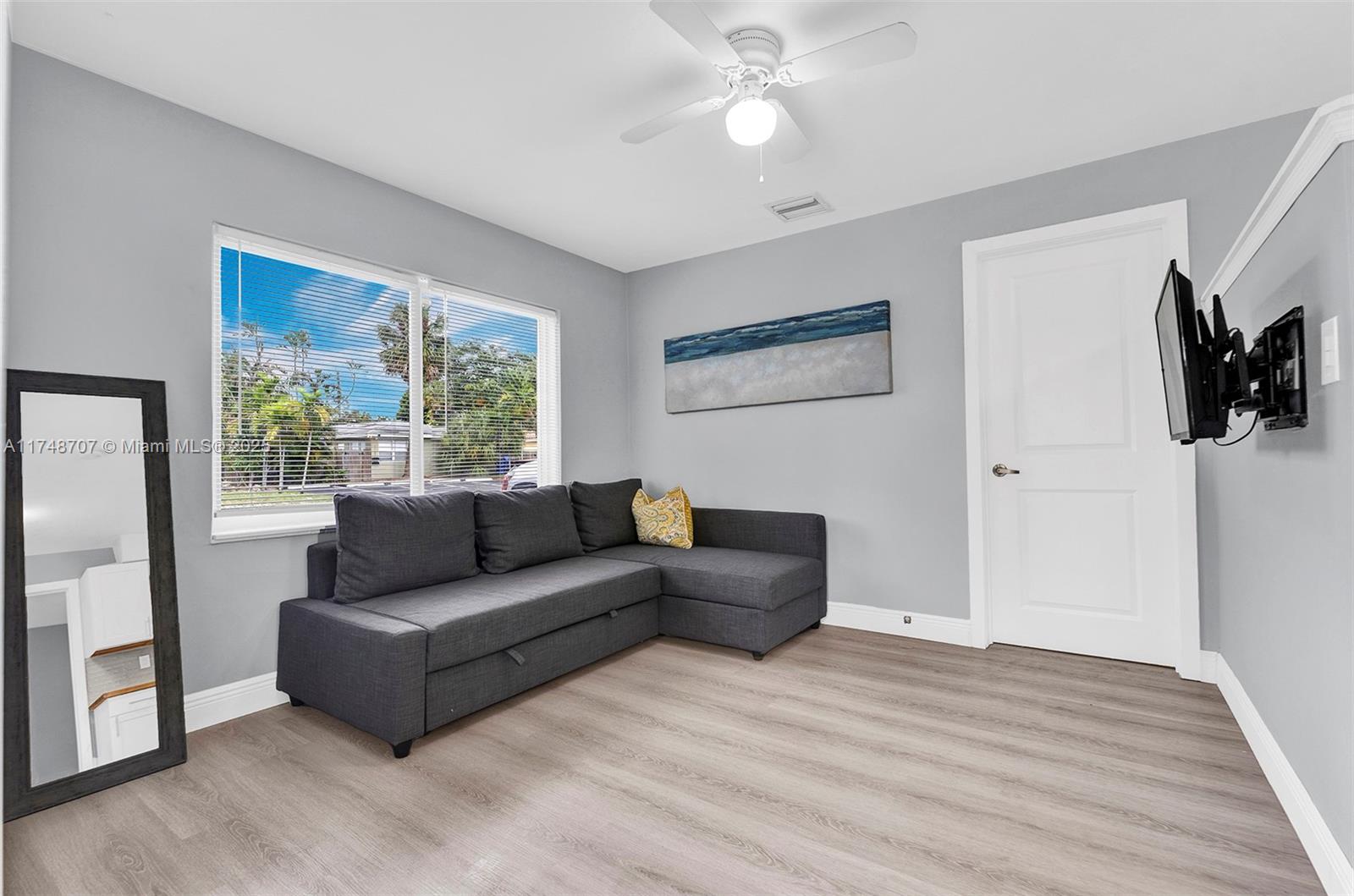 OAK GROVE - Residential Lease