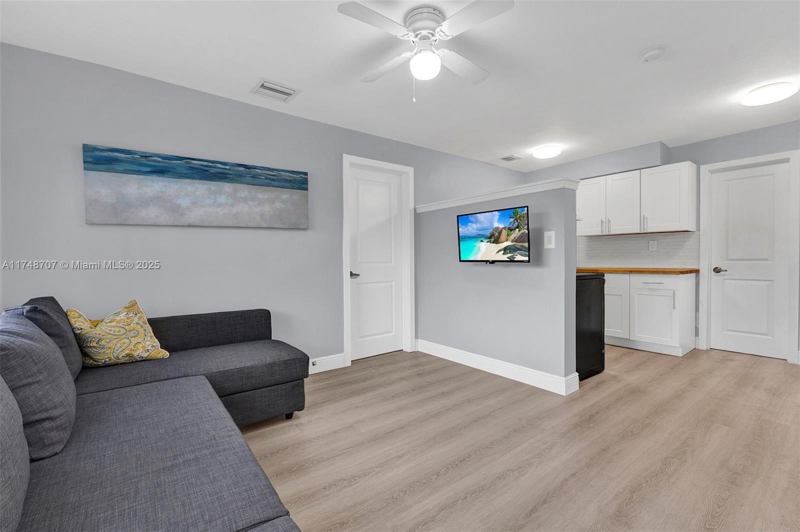 OAK GROVE - Residential Lease