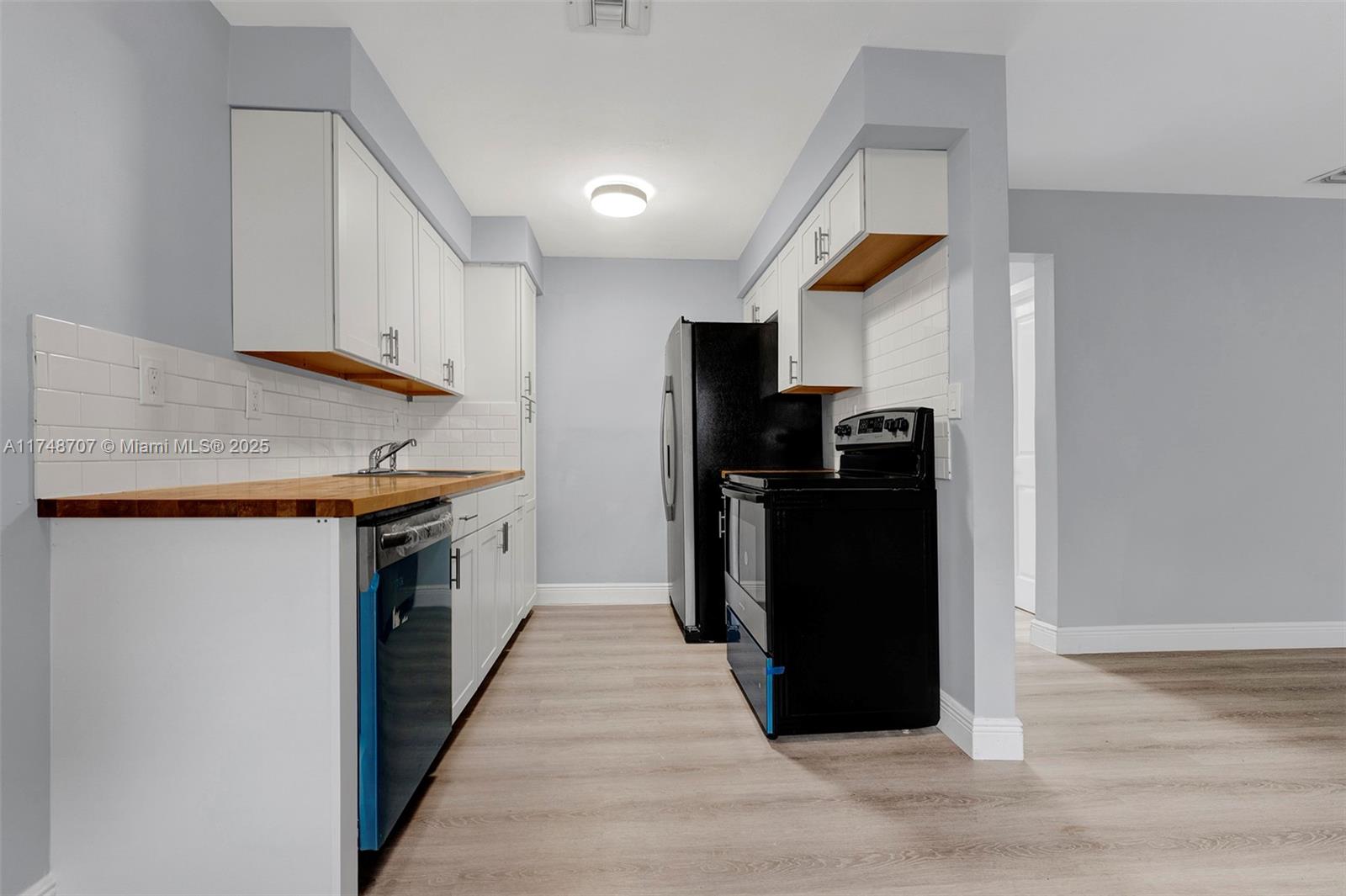 OAK GROVE - Residential Lease