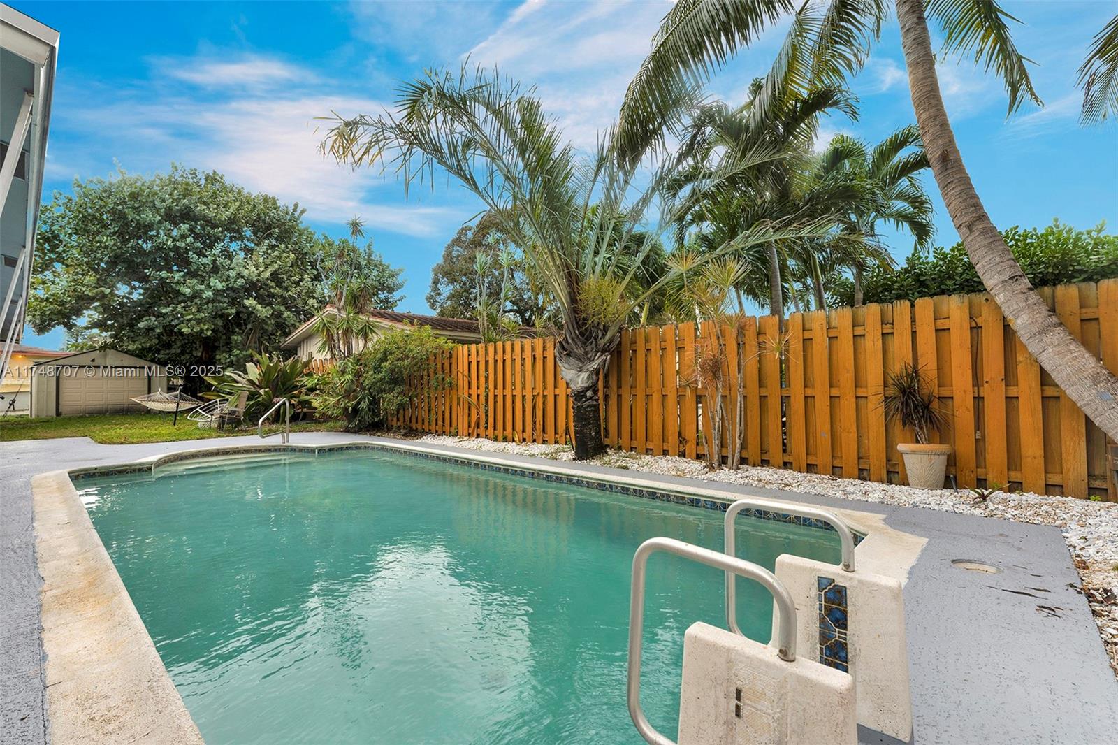 OAK GROVE - Residential Lease