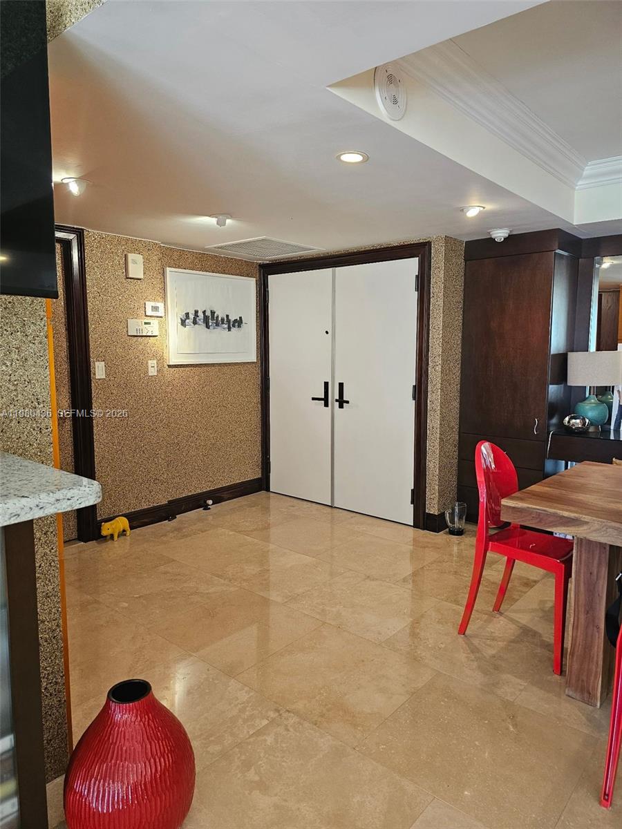 GROVE ISLE CONDO - Residential Lease