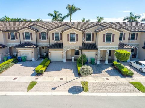 Photo of 11374 SW 254th Ter, Homestead, FL 33032 (MLS # A11910711)