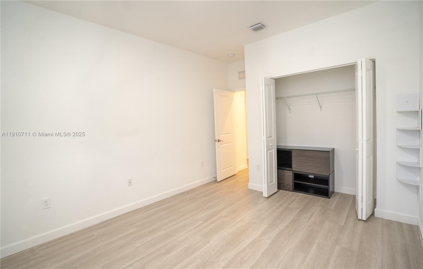 COCO PALM VILLAS - Residential