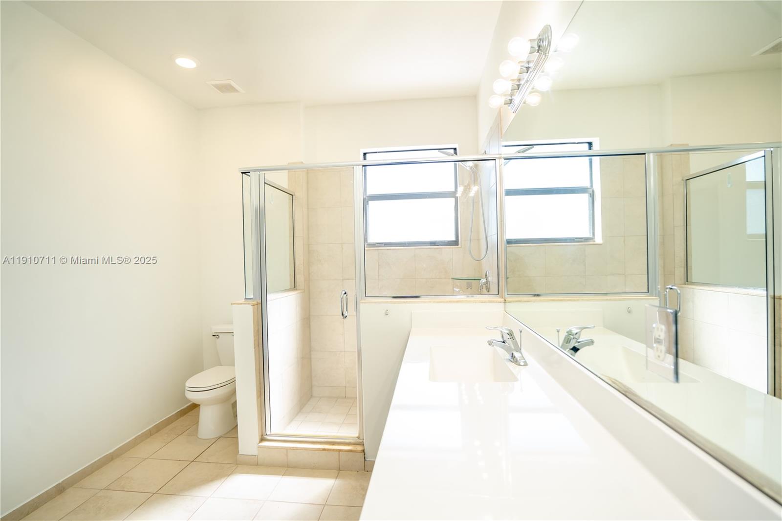 COCO PALM VILLAS - Residential