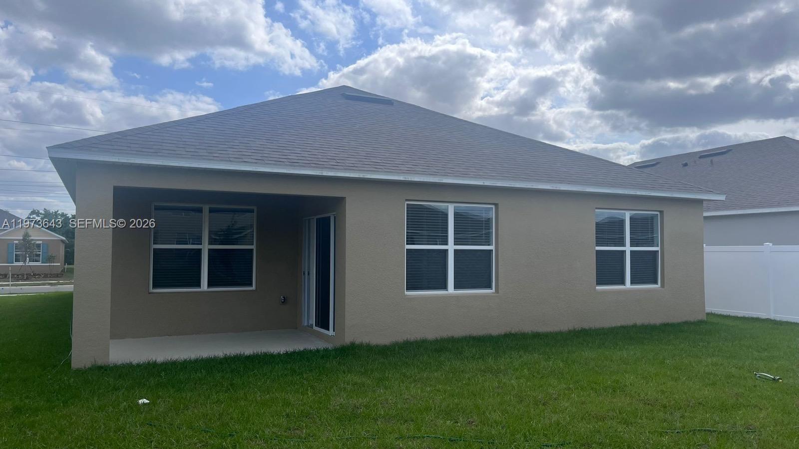 WINDMEADOWSSOUTHPHASEONE - Residential