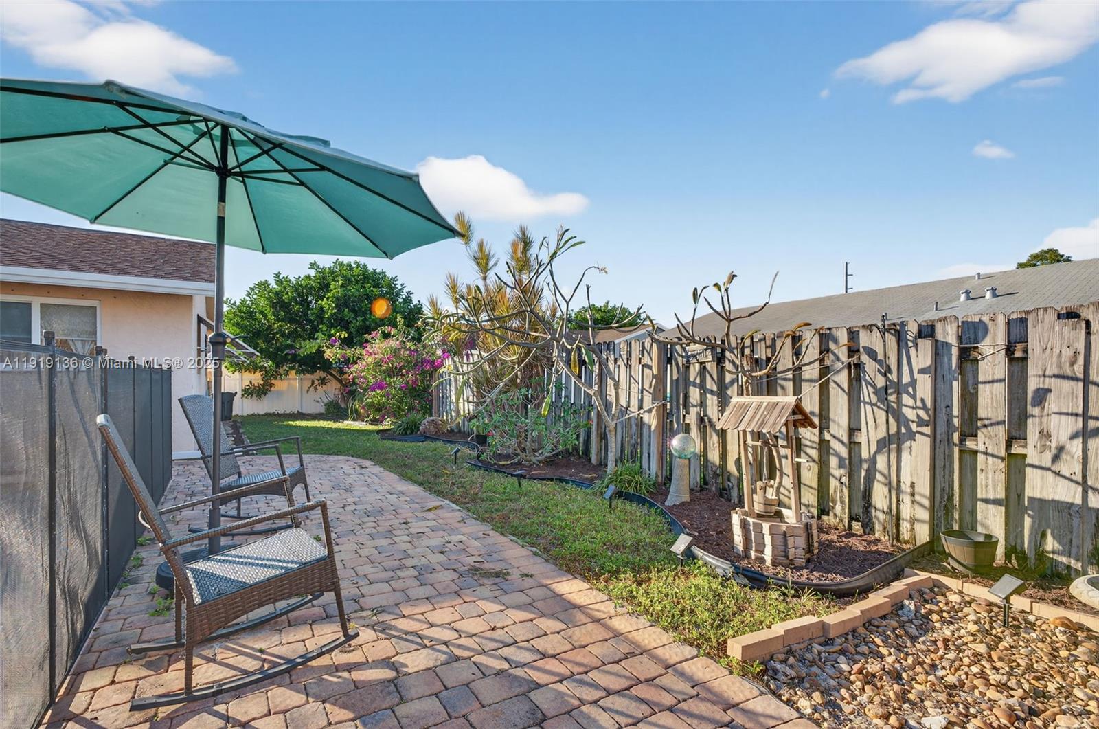 CRYSTAL HEIGHTS - Residential