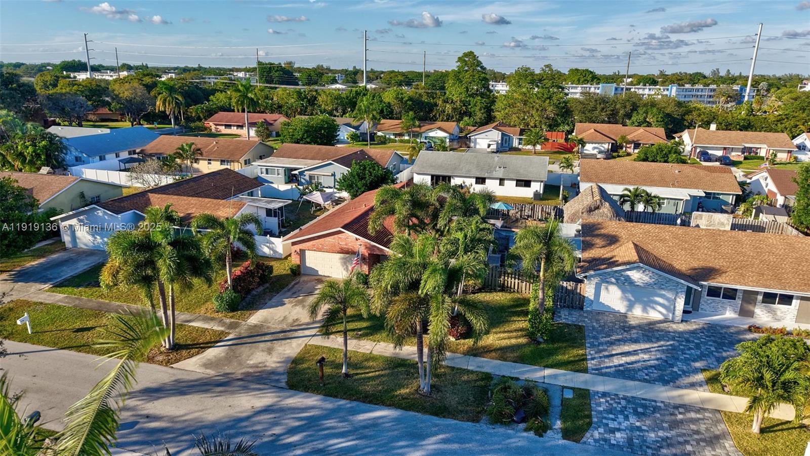 CRYSTAL HEIGHTS - Residential