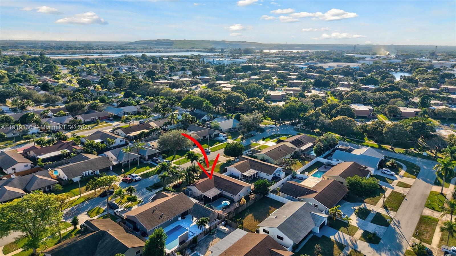 CRYSTAL HEIGHTS - Residential