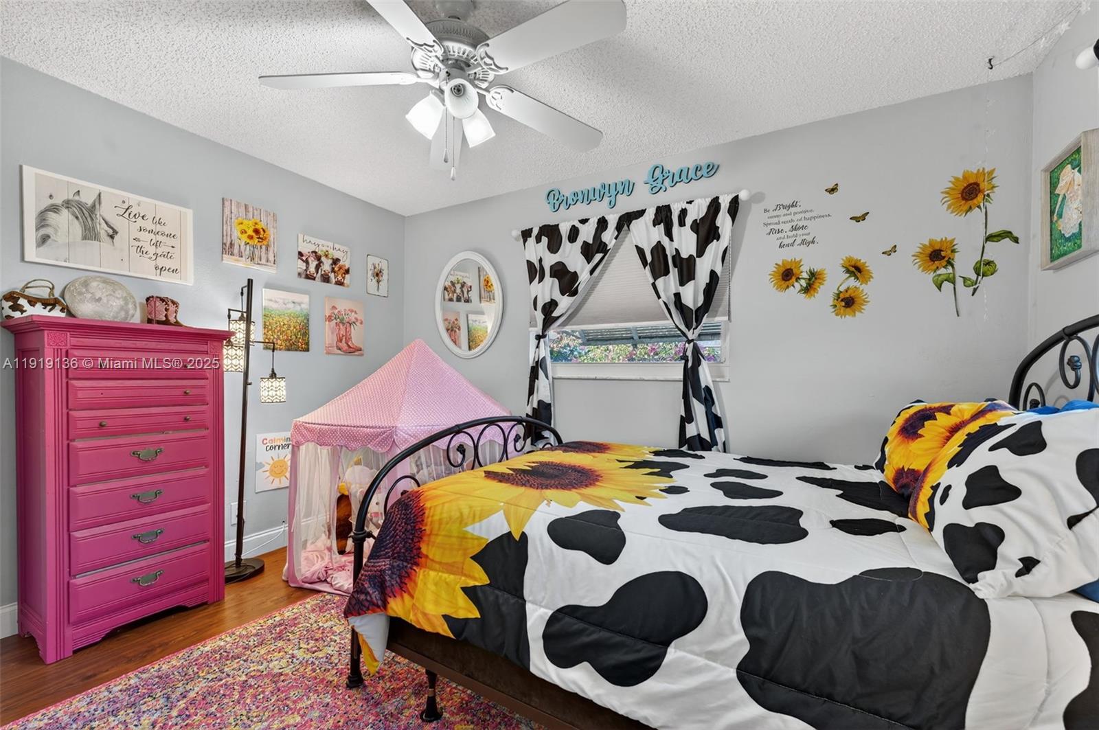 CRYSTAL HEIGHTS - Residential