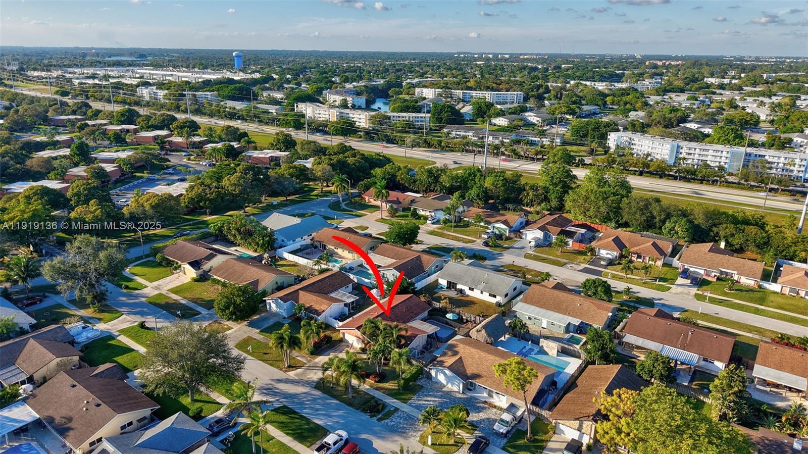 CRYSTAL HEIGHTS - Residential