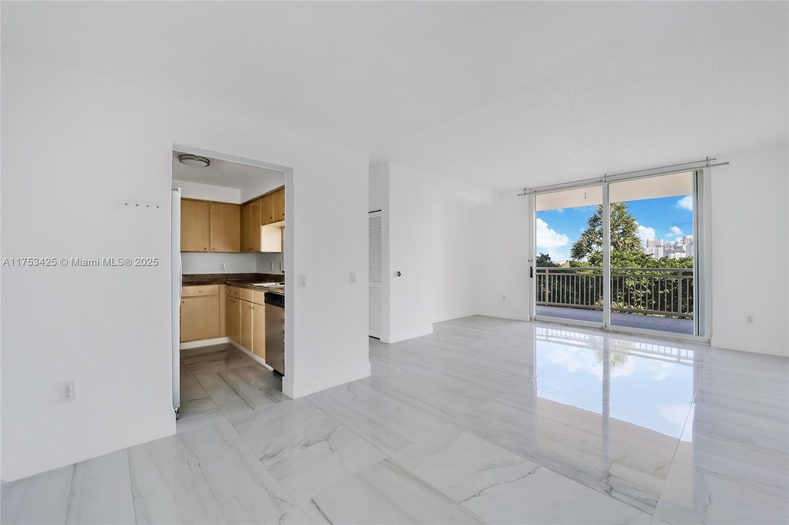 Property for Sale at 2475 Brickell Avenue 704, Miami, Broward County, Florida - Bedrooms: 2 
Bathrooms: 2  - $669,000