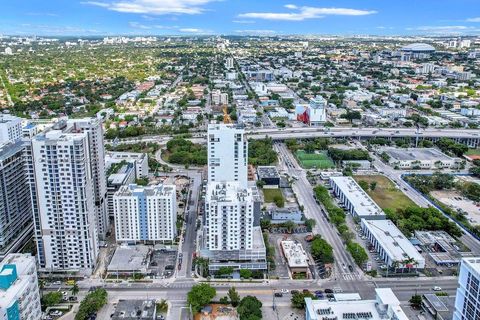 229 SW 9th St 504 Miami FL 33130