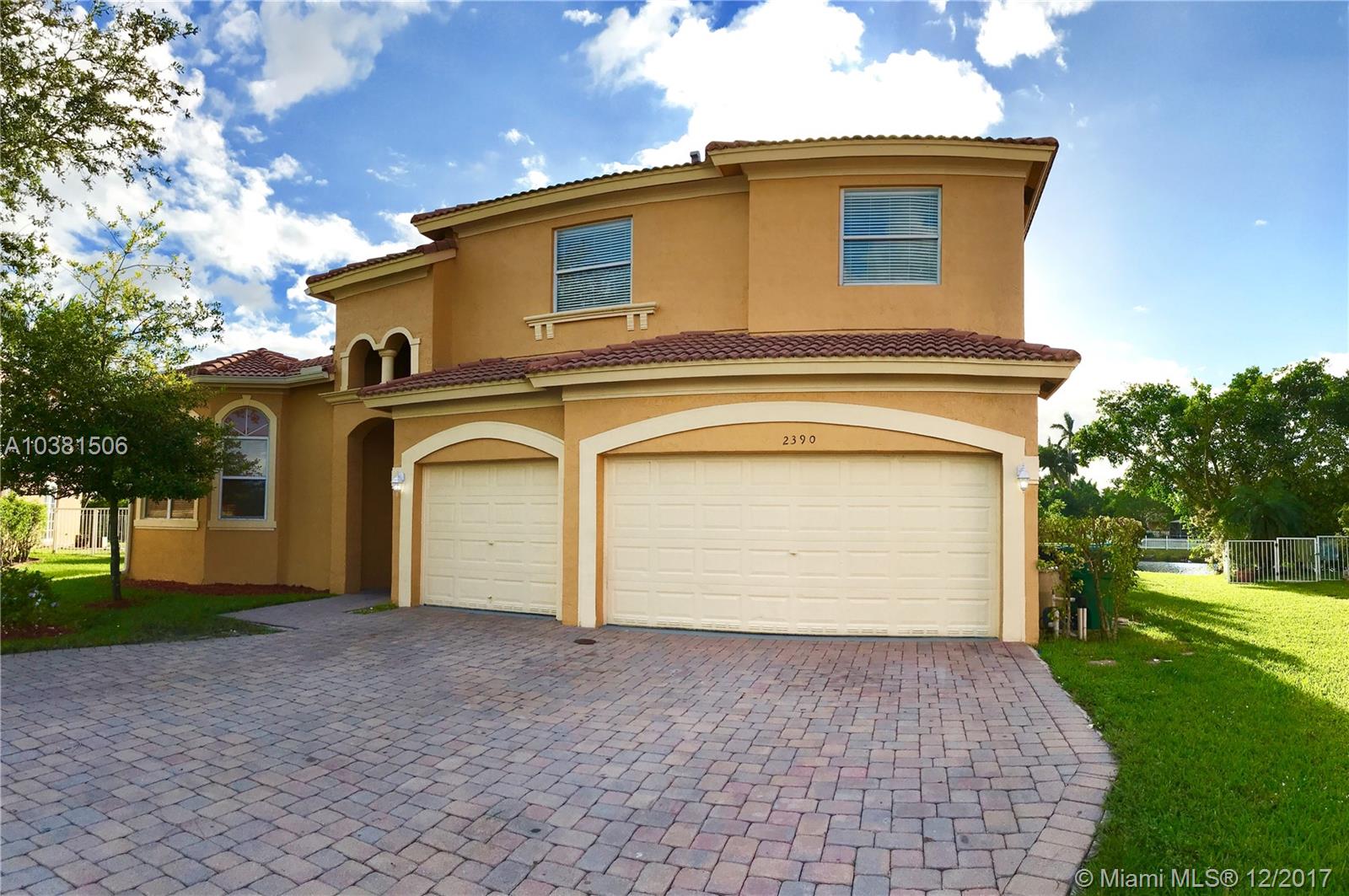 POD 2 AT MONARCH LAKES - Residential Lease