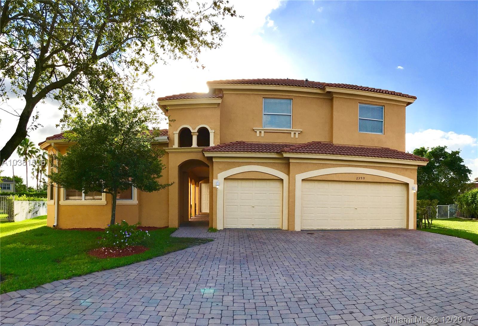 POD 2 AT MONARCH LAKES - Residential Lease