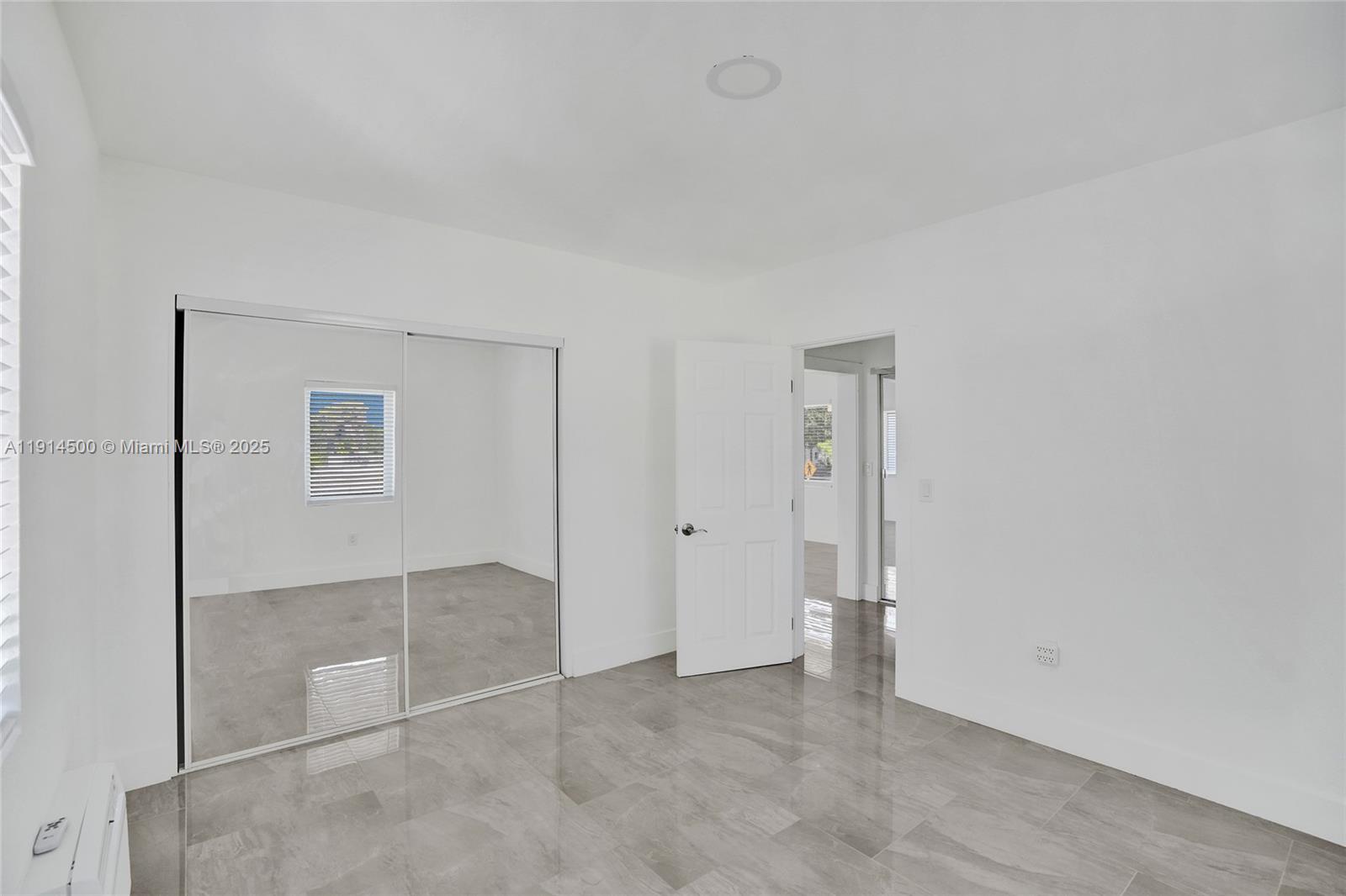 ISLE OF NORMANDY MIAMI VI - Residential Lease