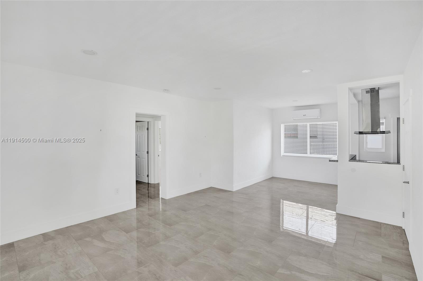 ISLE OF NORMANDY MIAMI VI - Residential Lease