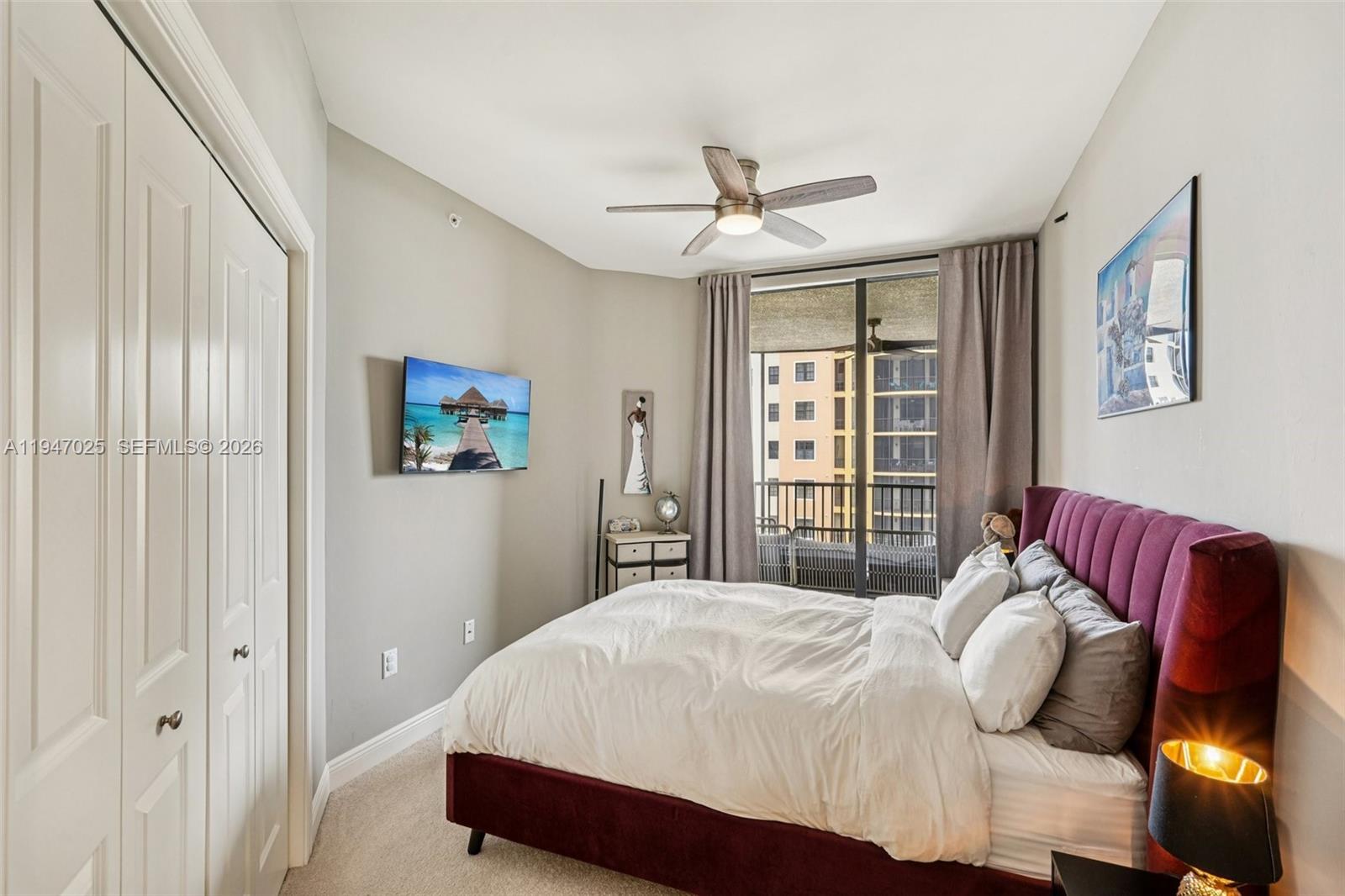 MARINA SOUTH II - Residential