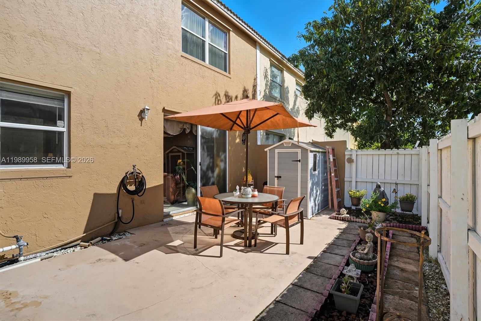 TOWNGATE - Residential