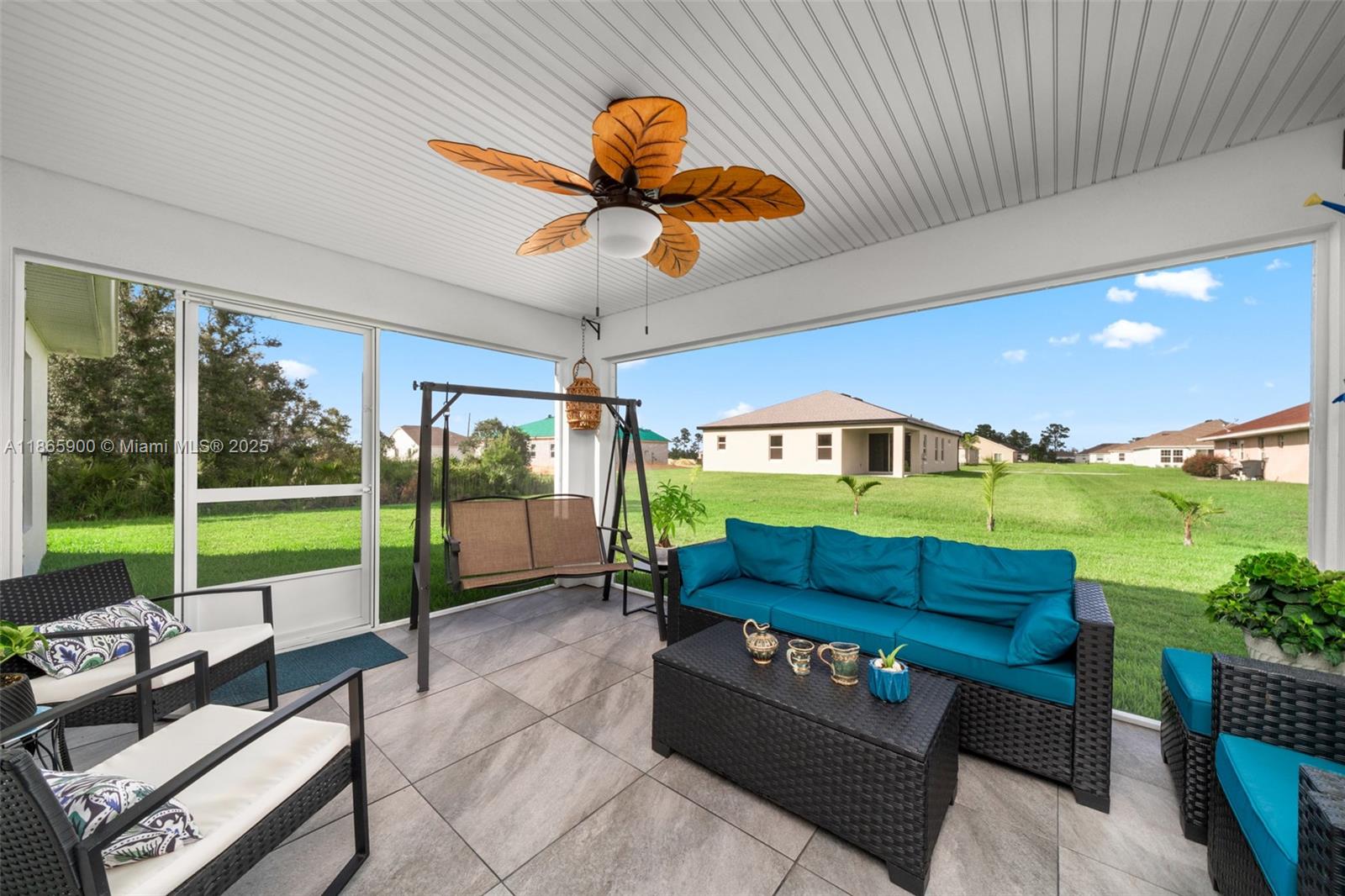 SUN N LAKE - Residential