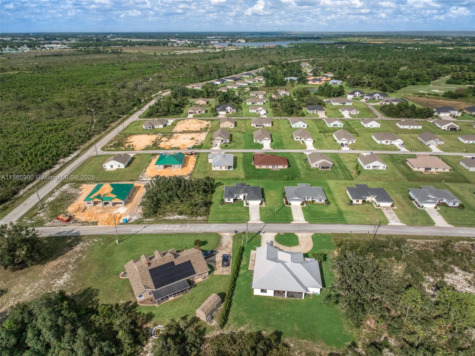 SUN N LAKE - Residential