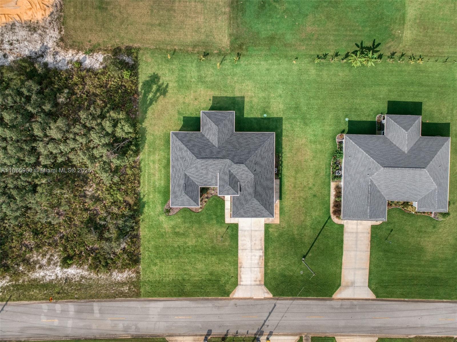 SUN N LAKE - Residential