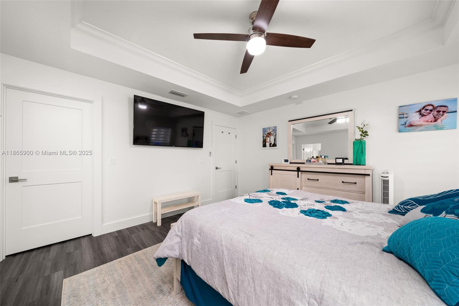 SUN N LAKE - Residential