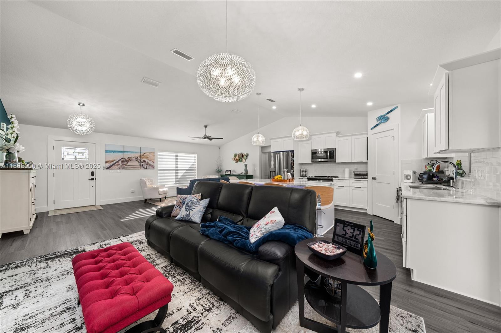 SUN N LAKE - Residential