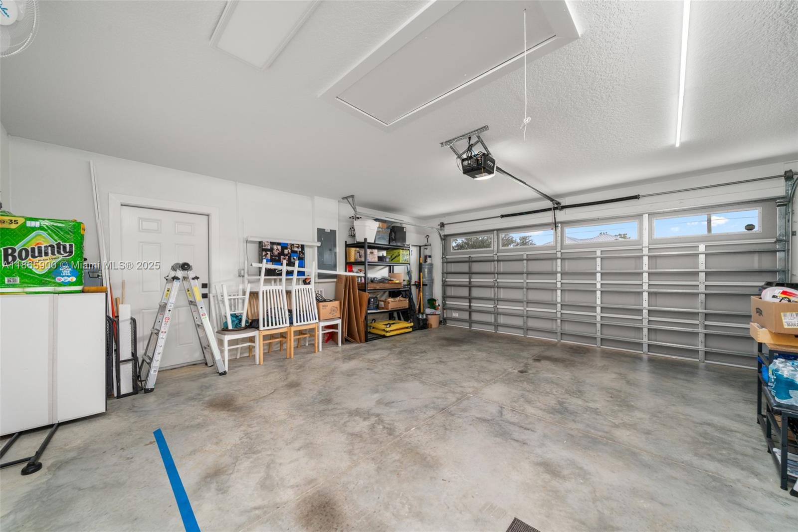 SUN N LAKE - Residential