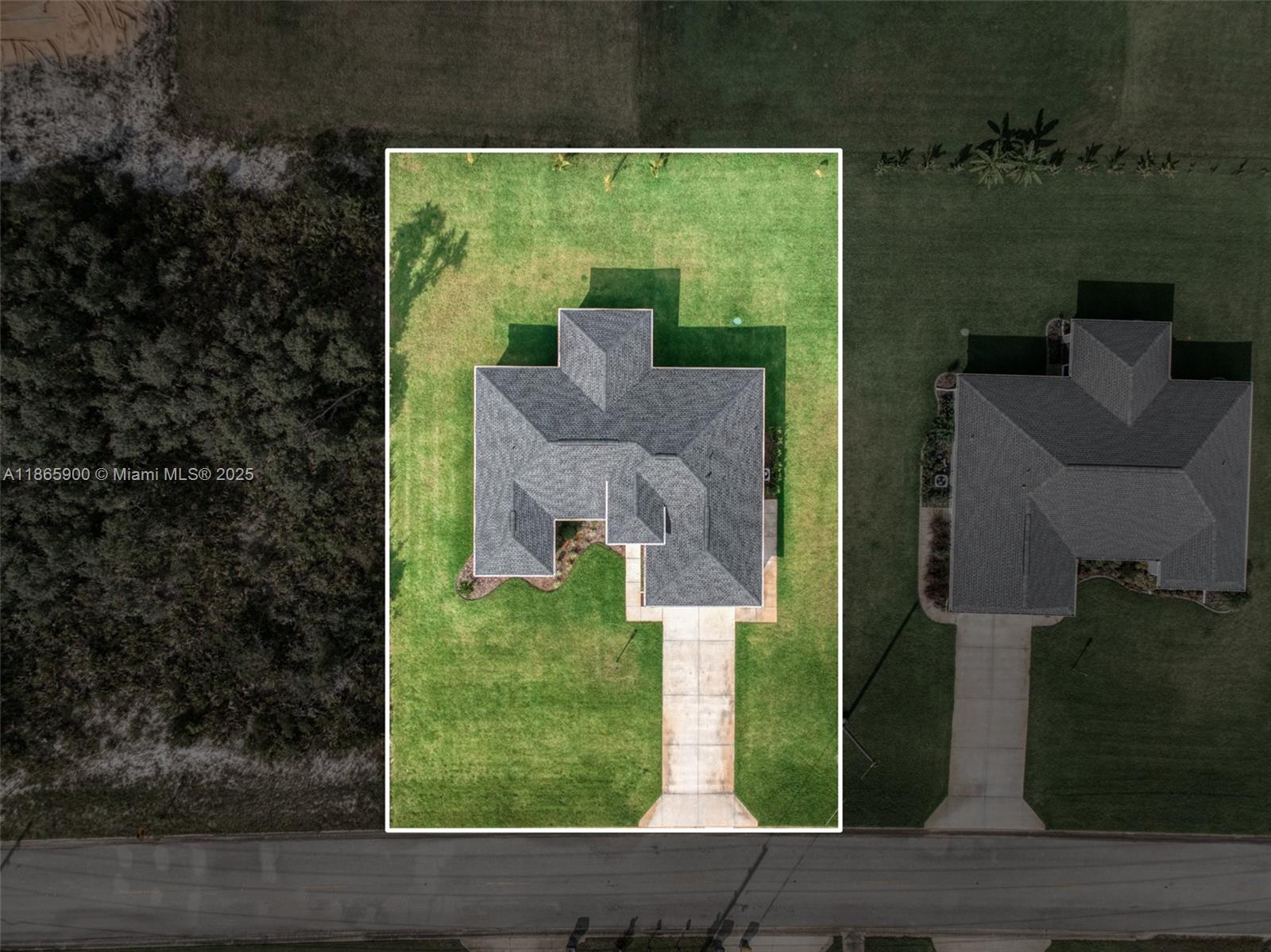 SUN N LAKE - Residential