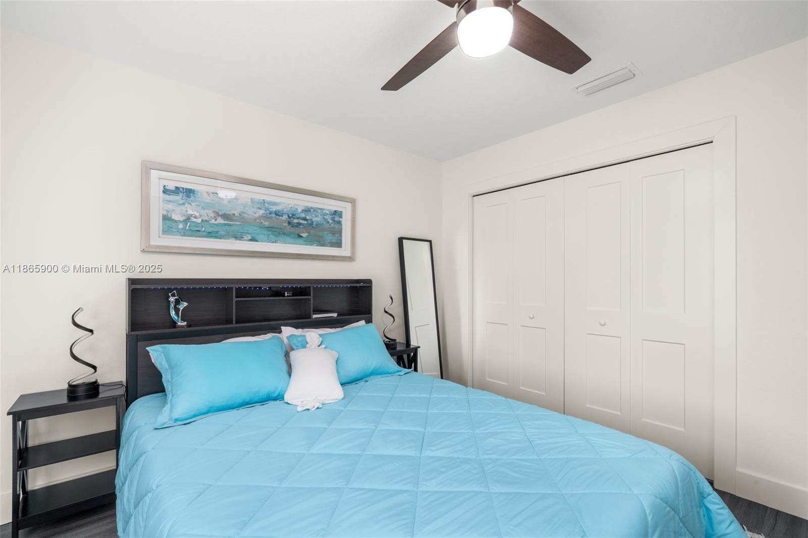 SUN N LAKE - Residential