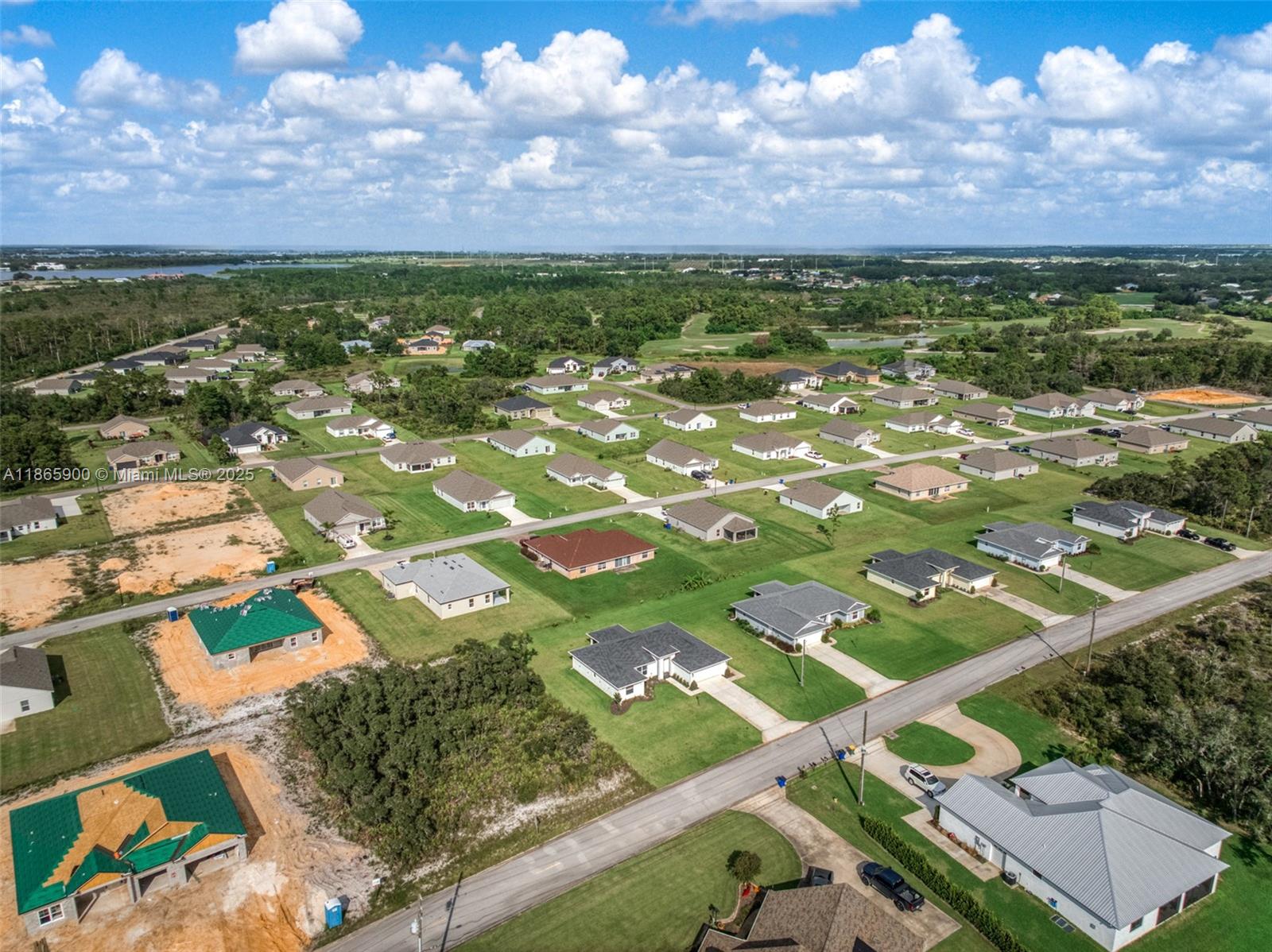 SUN N LAKE - Residential