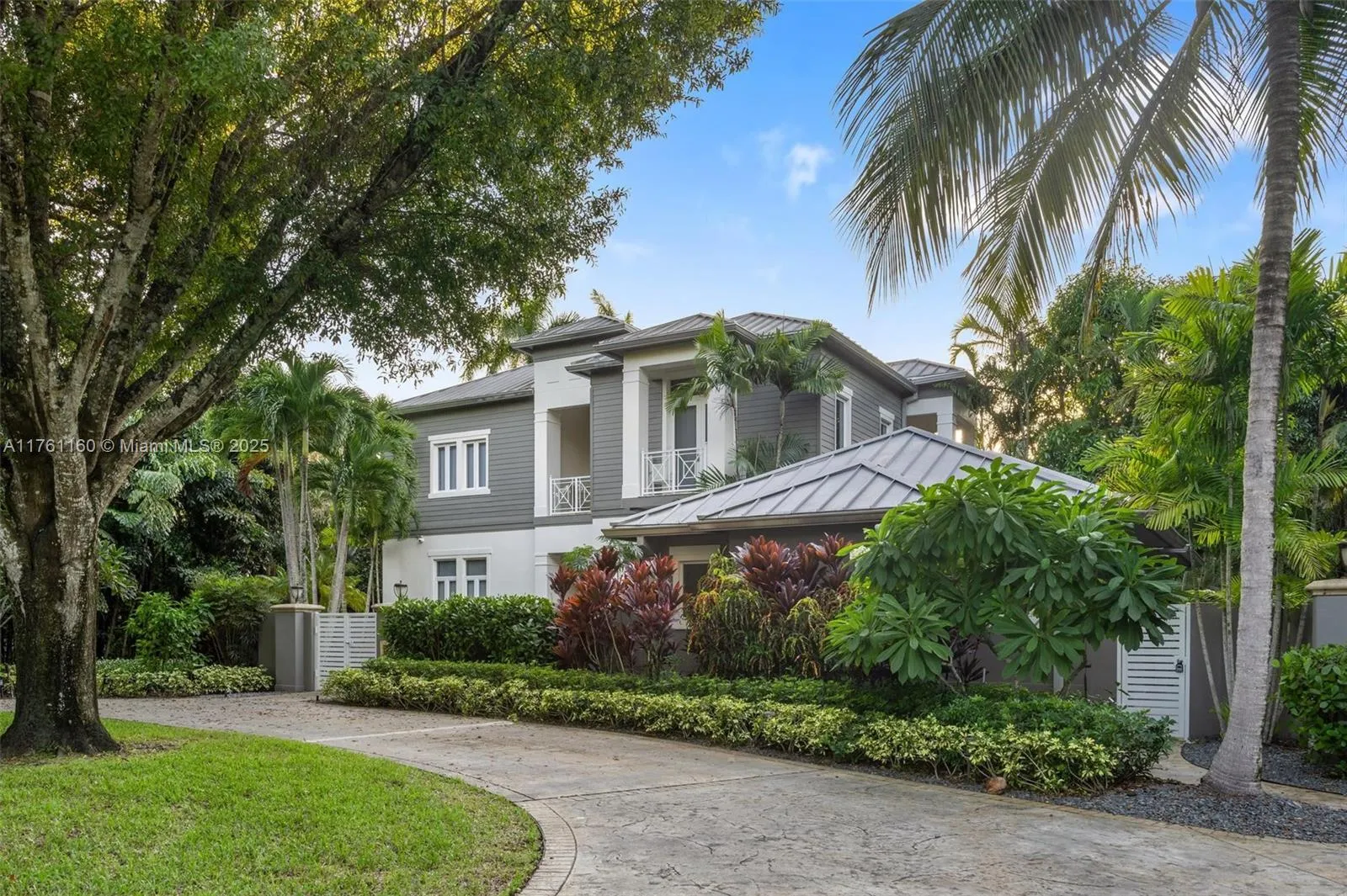 Plantation, Florida 33317, United States, 6 Bedrooms Bedrooms, ,6 BathroomsBathrooms,Residential,Active,87289