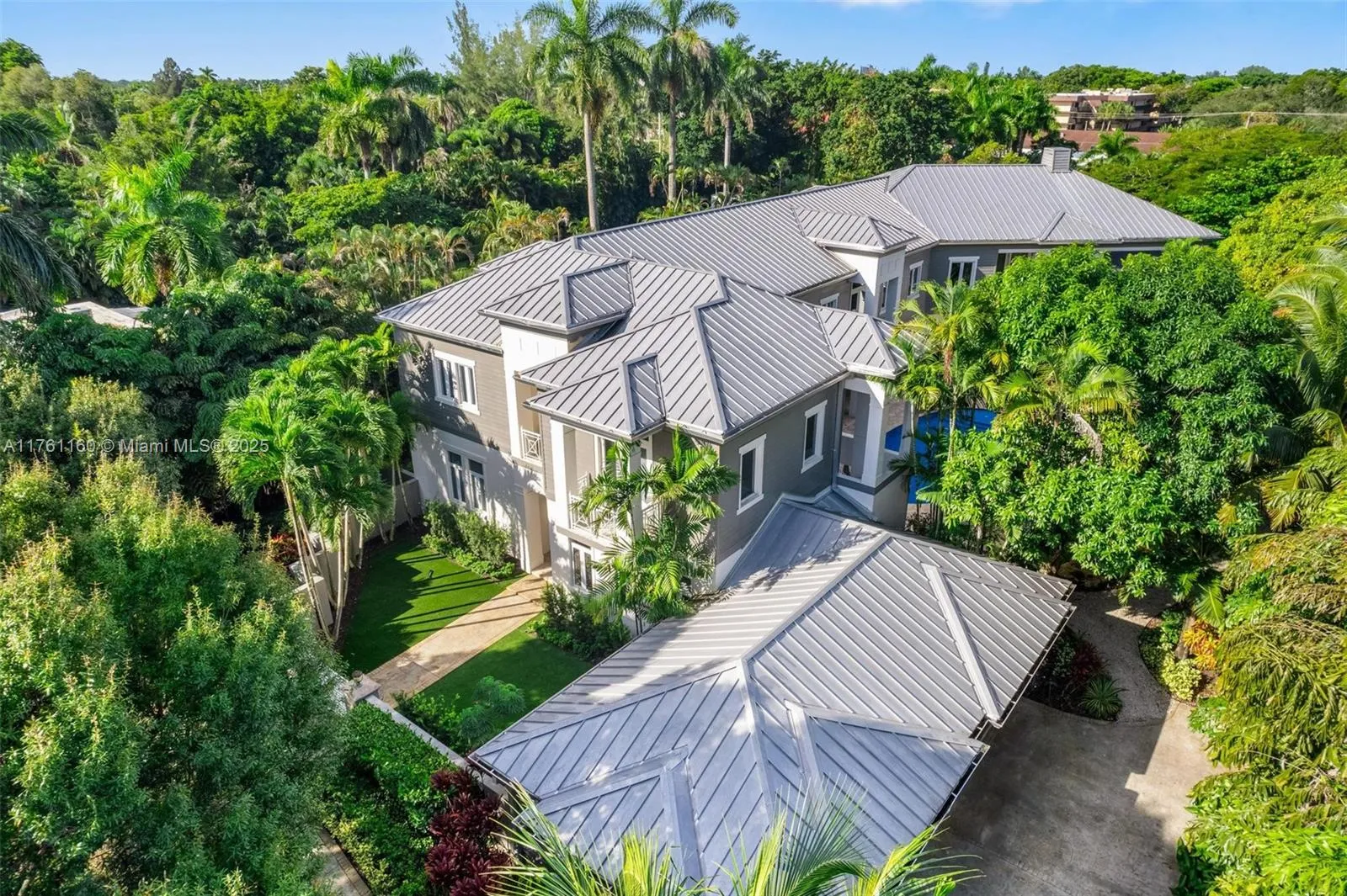 Plantation, Florida 33317, United States, 6 Bedrooms Bedrooms, ,6 BathroomsBathrooms,Residential,Active,87289