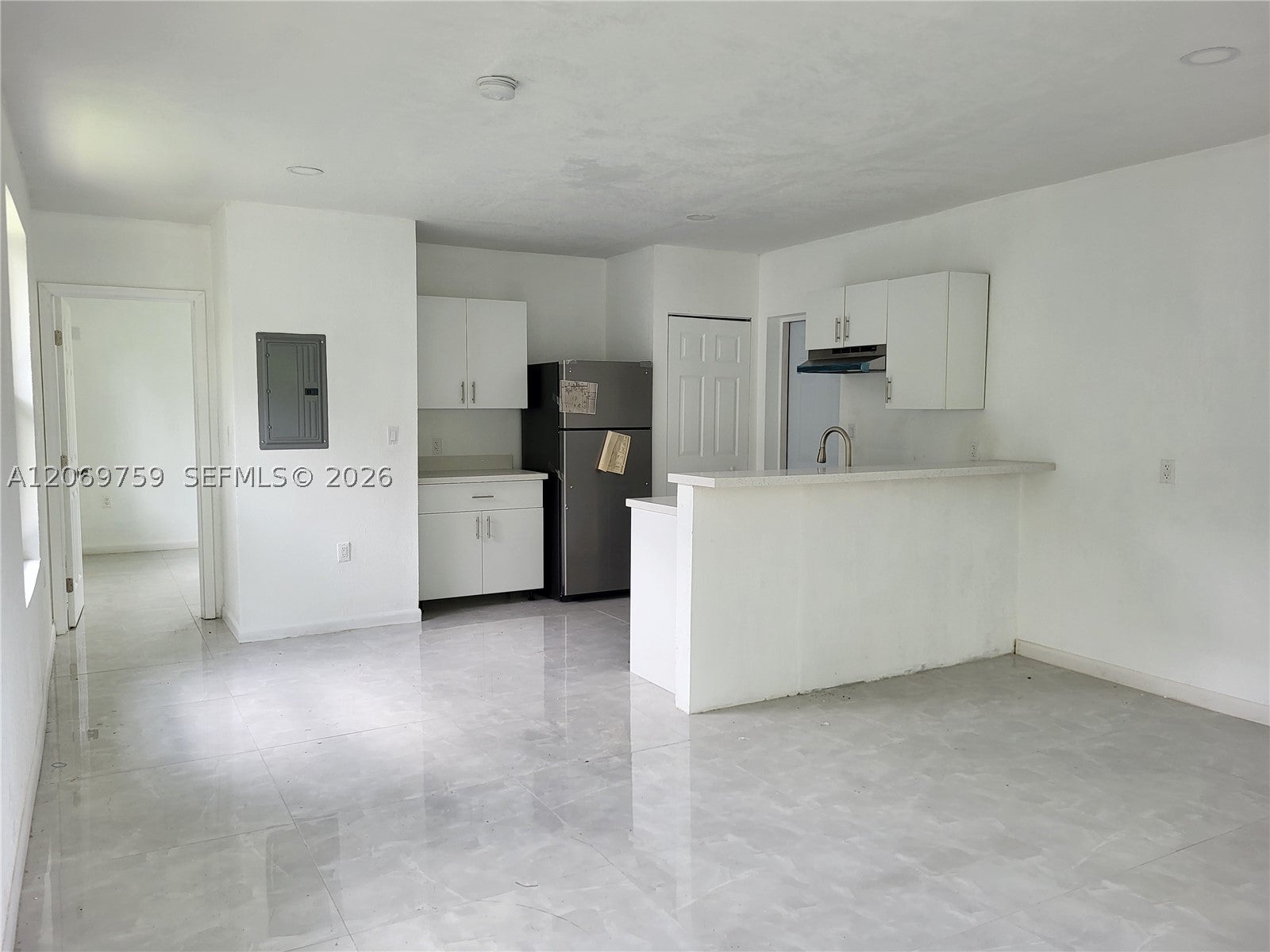 729 NW 55th Ter