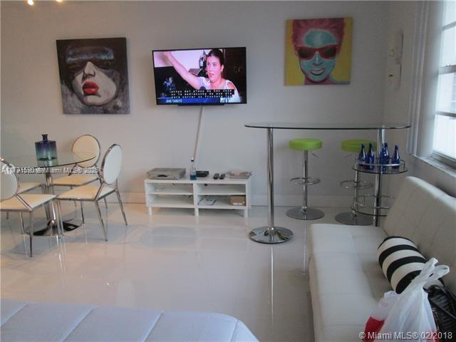 THE DECOPLAGE CONDO - Residential Lease