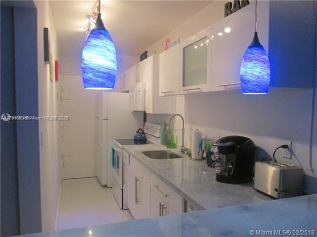 THE DECOPLAGE CONDO - Residential Lease