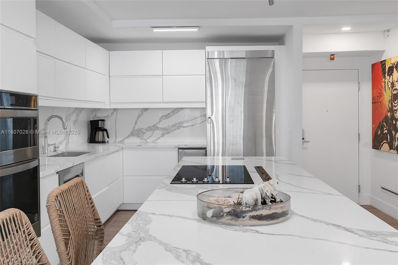 RONEY PALACE CONDO - Residential