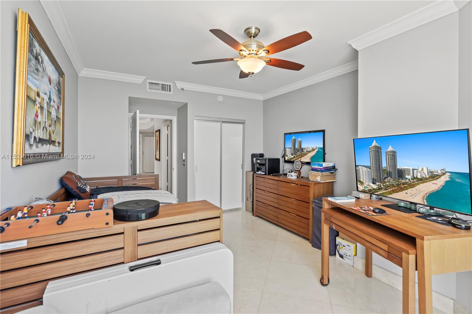 BLUE DIAMOND CONDO - Residential