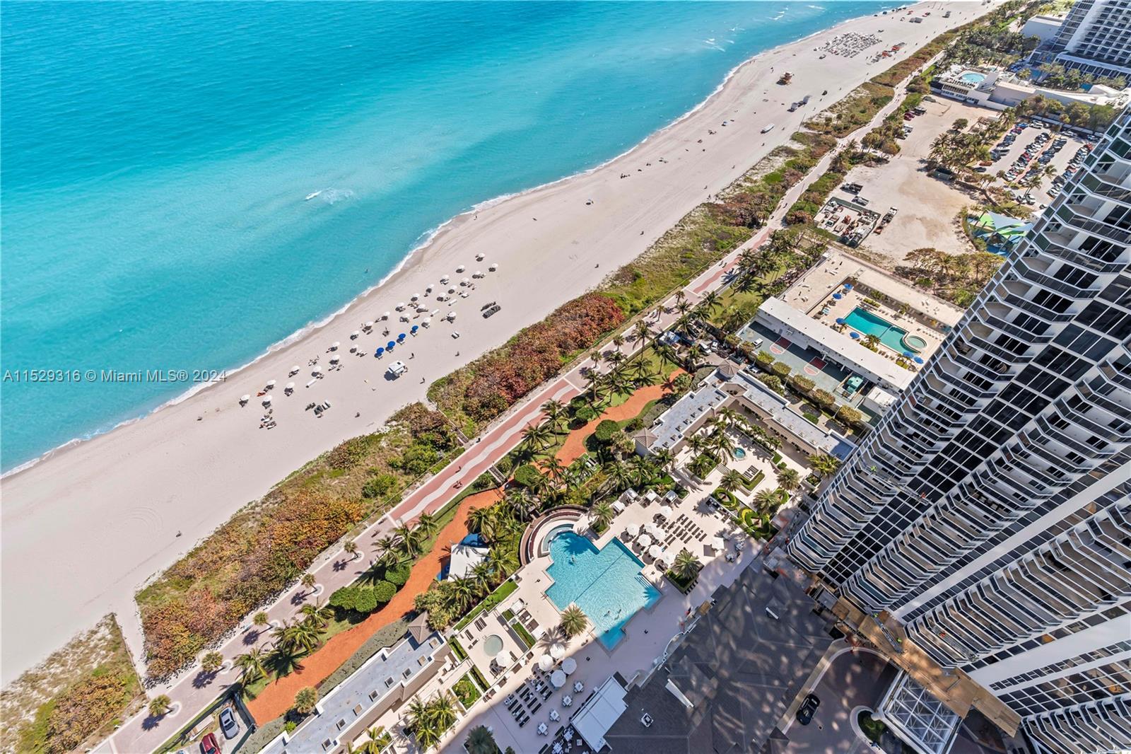 BLUE DIAMOND CONDO - Residential