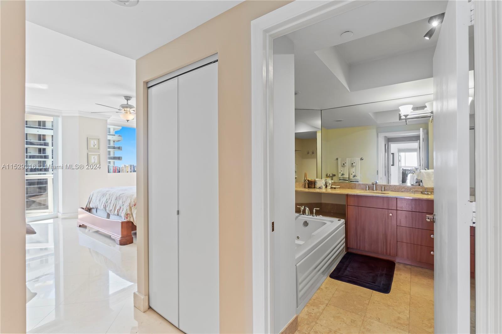 BLUE DIAMOND CONDO - Residential