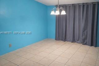 GATEWAY ESTATES PARK COND - Residential