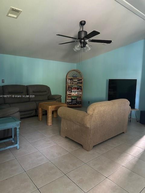 GATEWAY ESTATES PARK COND - Residential