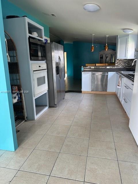 GATEWAY ESTATES PARK COND - Residential