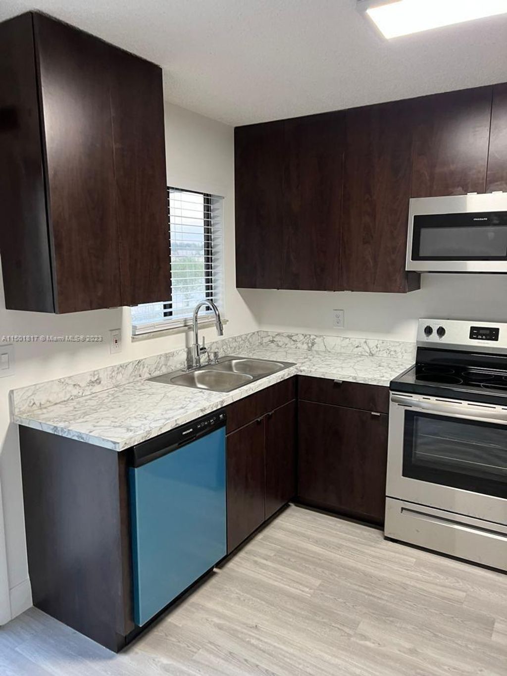 Photo of 253 SW Sterret Cir #253, Port Saint Lucie, FL 34953 (MLS # A11501817)