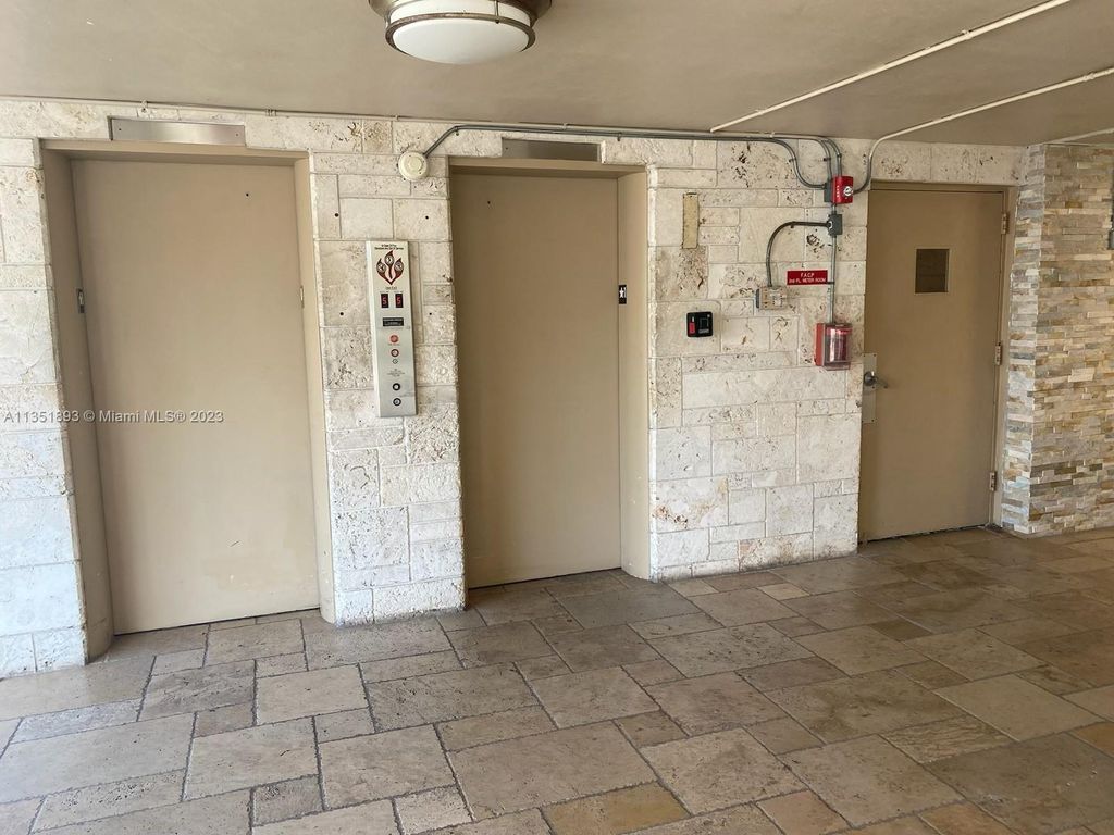 Photo of 4700 Washington St #406, Hollywood, FL 33021 (MLS # A11351893)